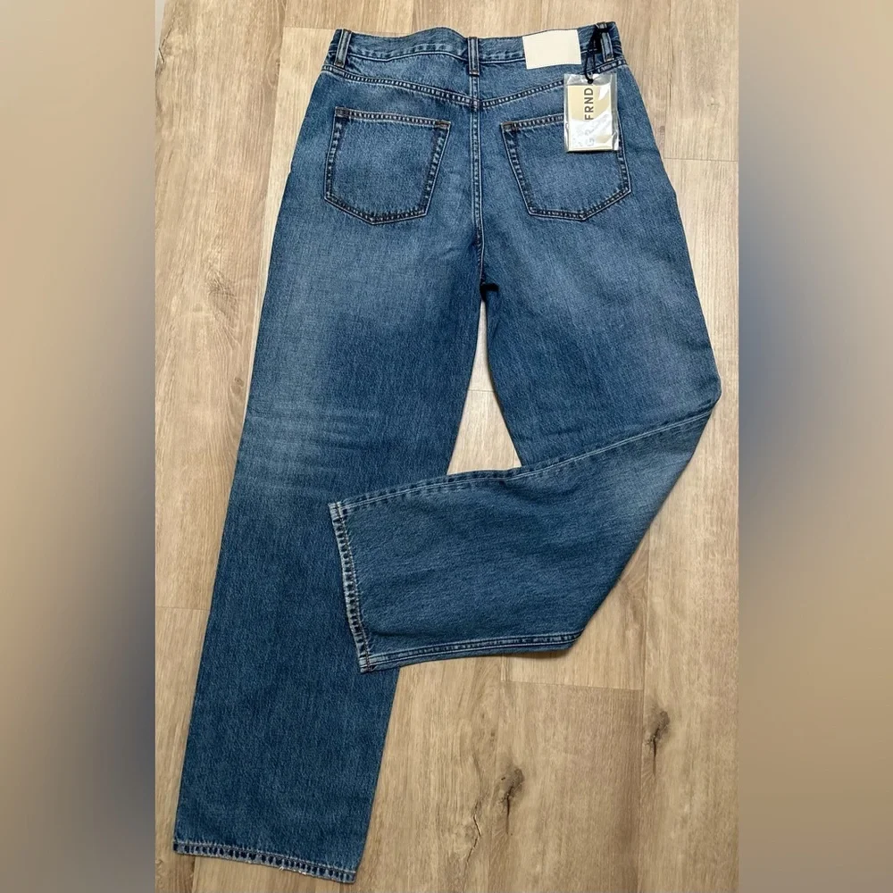 GRLFRND The Bella Low Rise Boyfriend Women Jeans - Picture 4 of 4